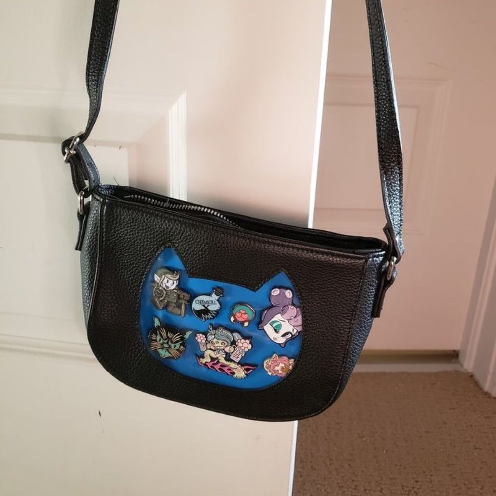 Enamel Pin display cat purse